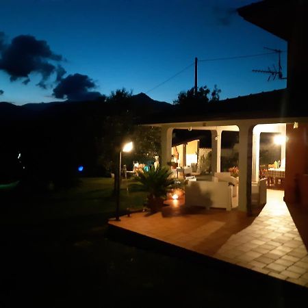 B&B La Mita Giuliano di Roma ภายนอก รูปภาพ