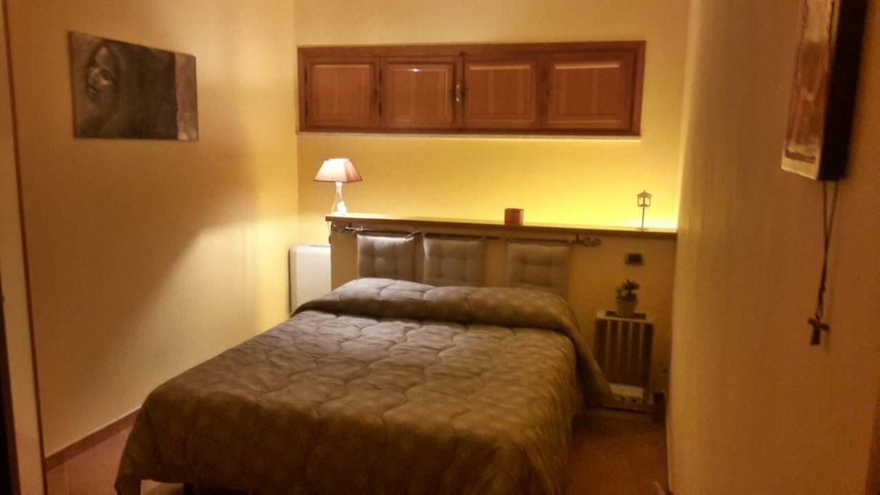 B&B La Mita Giuliano di Roma ภายนอก รูปภาพ
