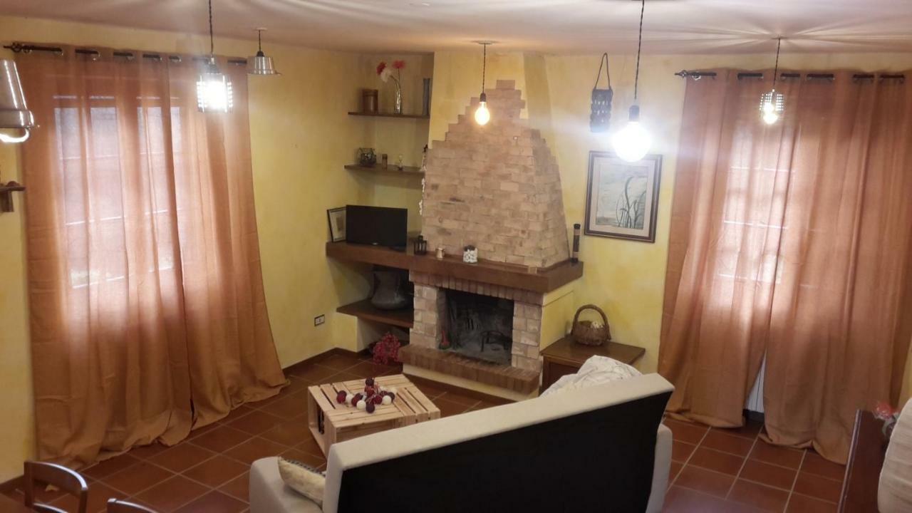 B&B La Mita Giuliano di Roma ภายนอก รูปภาพ