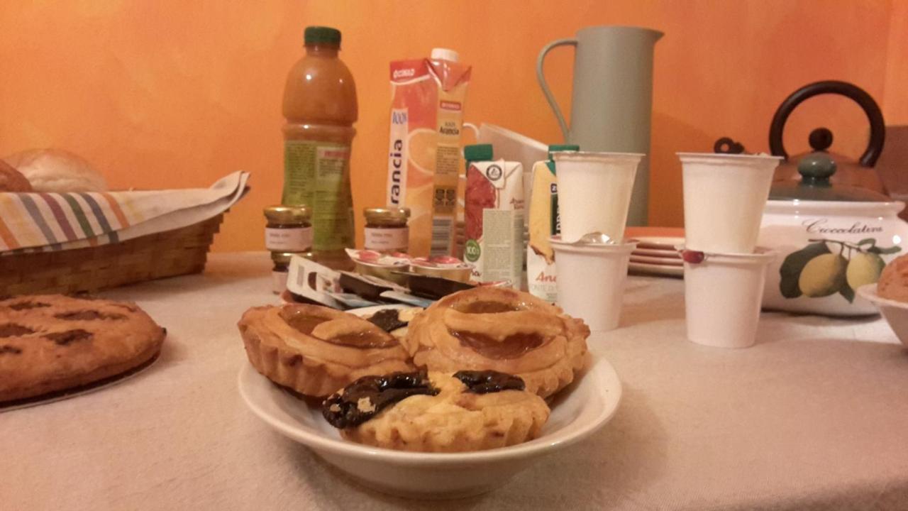 B&B La Mita Giuliano di Roma ภายนอก รูปภาพ